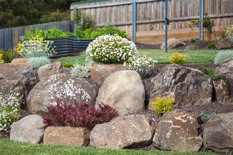 Large landscaping stones. Things To Know About Large landscaping stones. 